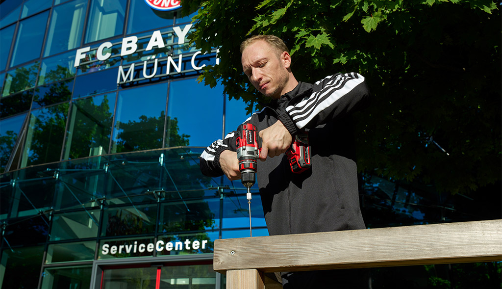 man with cordless screwdriver